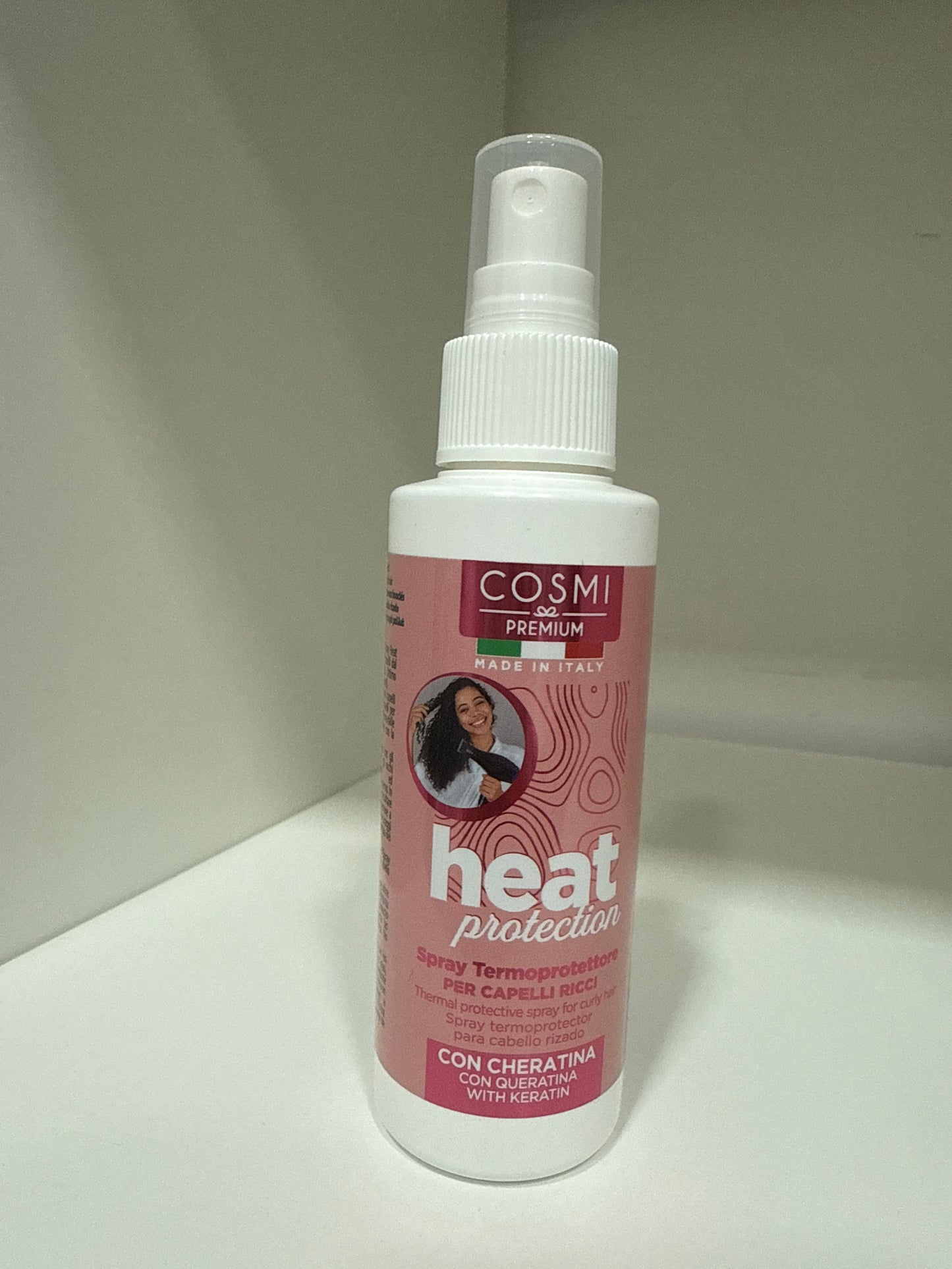 Spray termoprotettore per capelli ricci